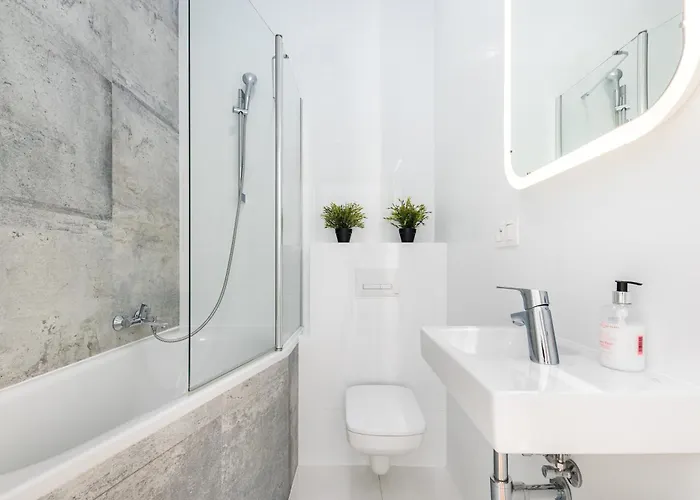 Smolna By Your Freedom