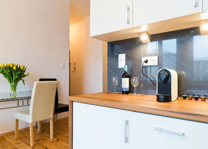 Smolna By Your Freedom Warschau