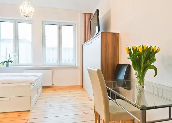 Smolna By Your Freedom *