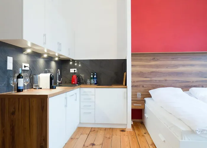 Smolna By Your Freedom Warschau