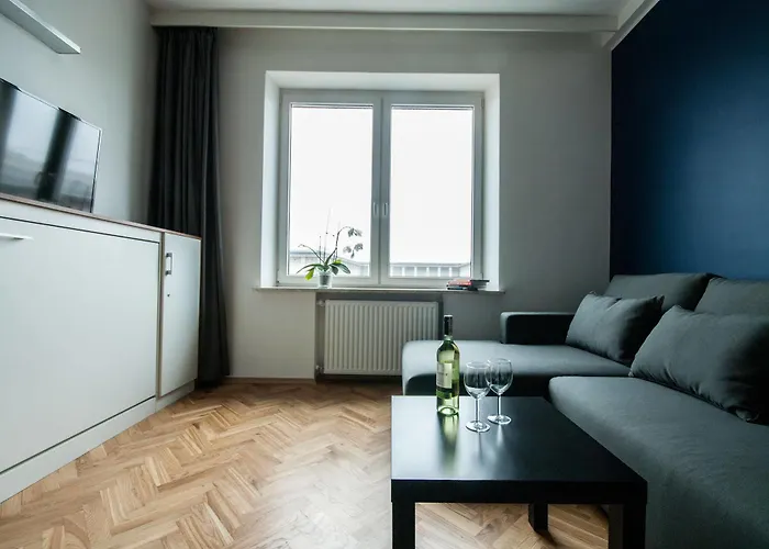 Smolna By Your Freedom Warschau