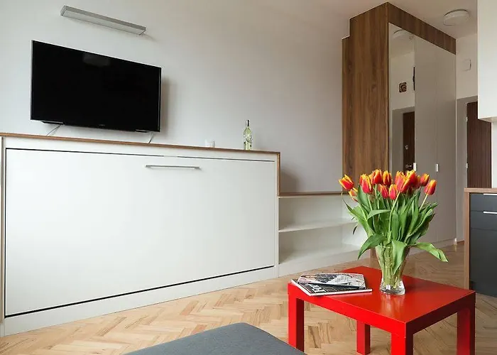 Smolna By Your Freedom * Warschau