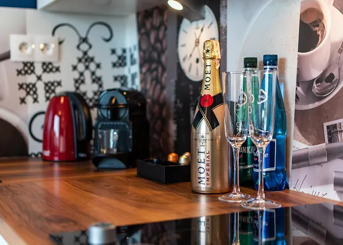 Smolna By Your Freedom Warschau