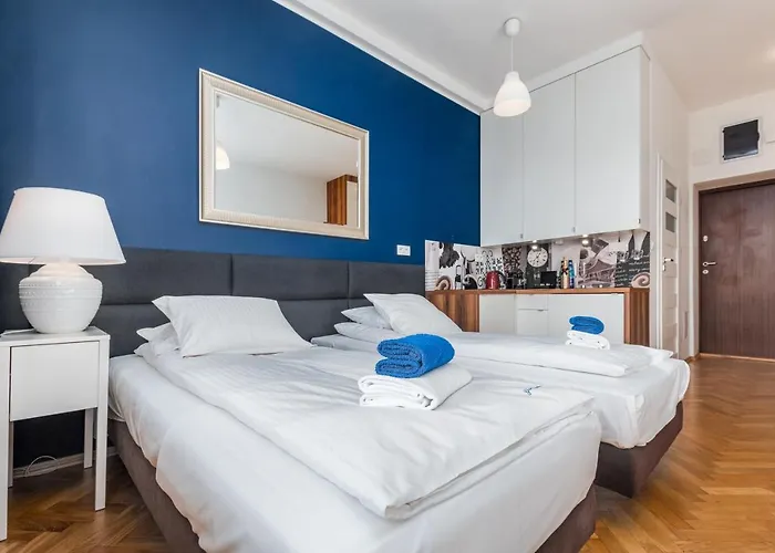 Smolna By Your Freedom * Warschau